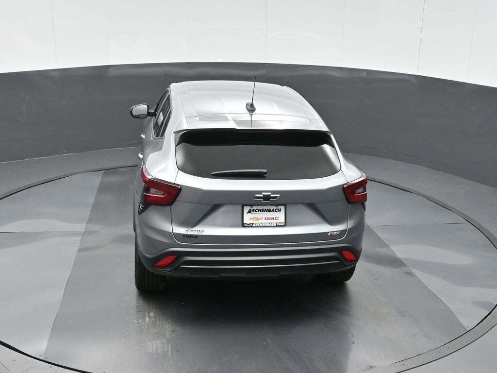 2025 Chevrolet Trax RS
