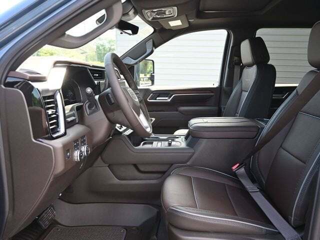 2025 GMC Sierra 3500HD Denali