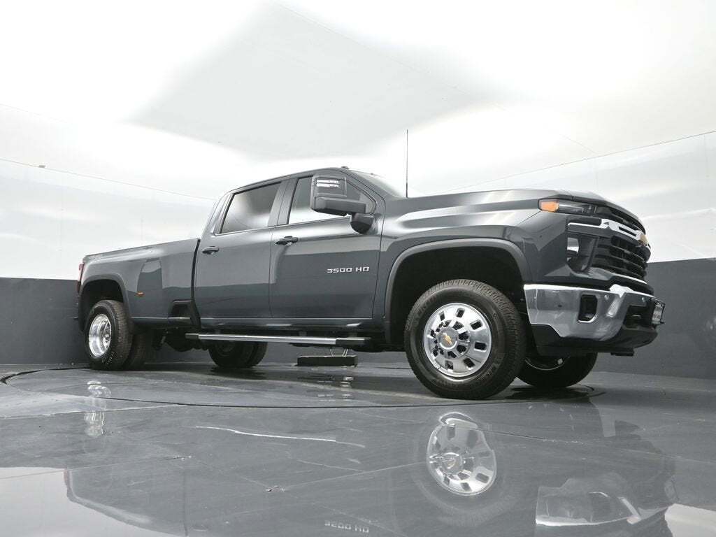 2025 Chevrolet Silverado 3500HD LT