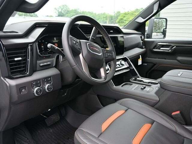 2025 GMC Sierra 2500HD AT4