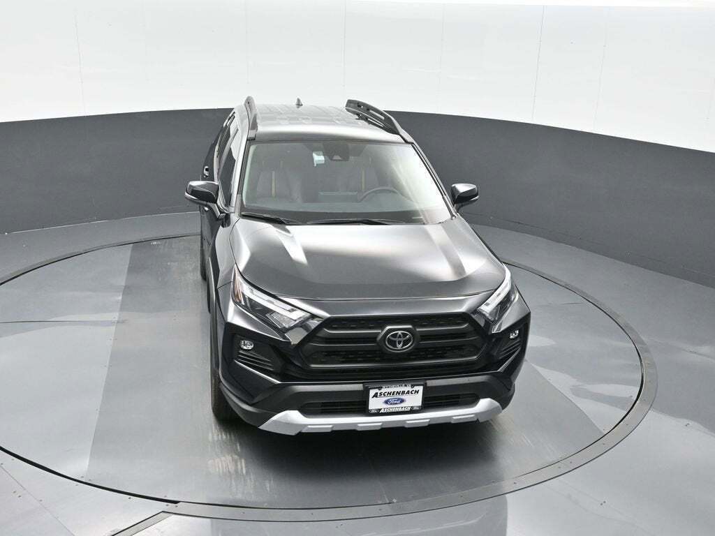 2023 Toyota RAV4 Adventure