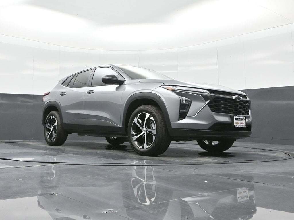 2025 Chevrolet Trax RS