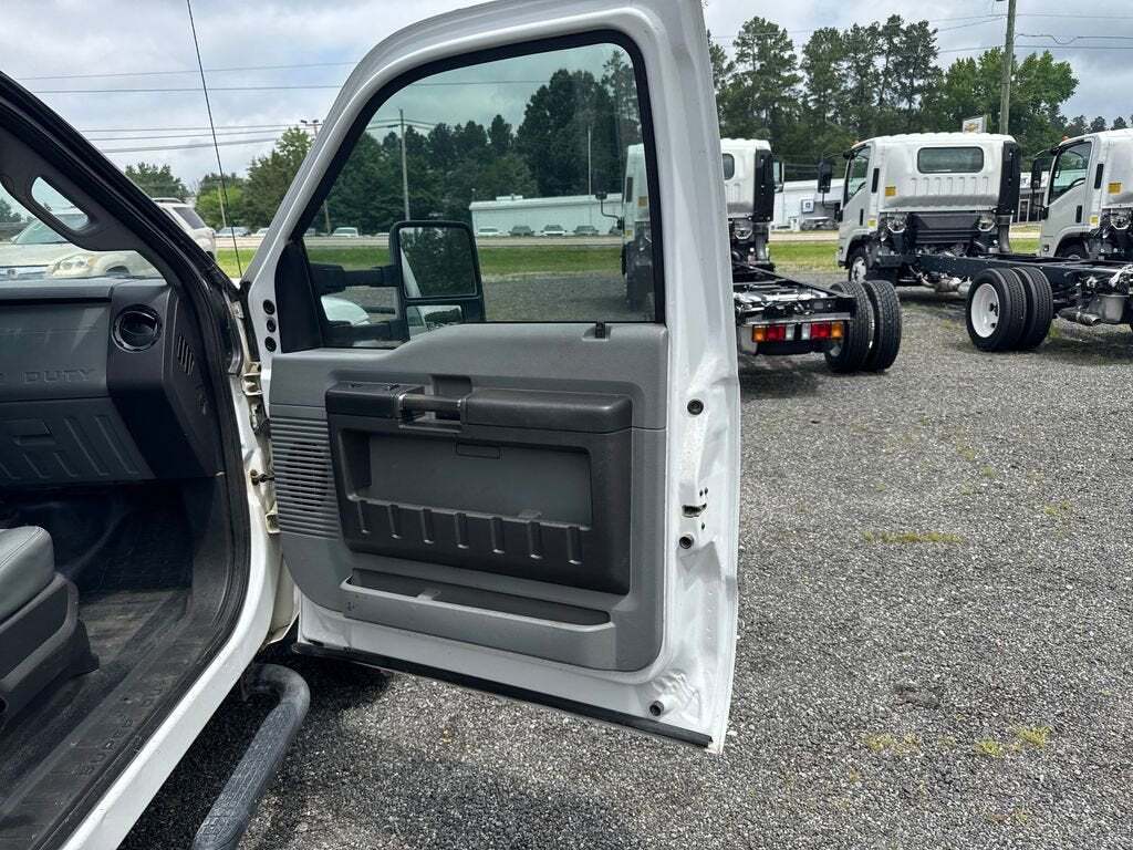 2014 Ford F-550 Super Duty 