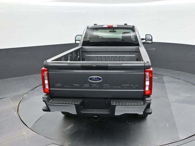 2025 Ford F-350 Super Duty XL