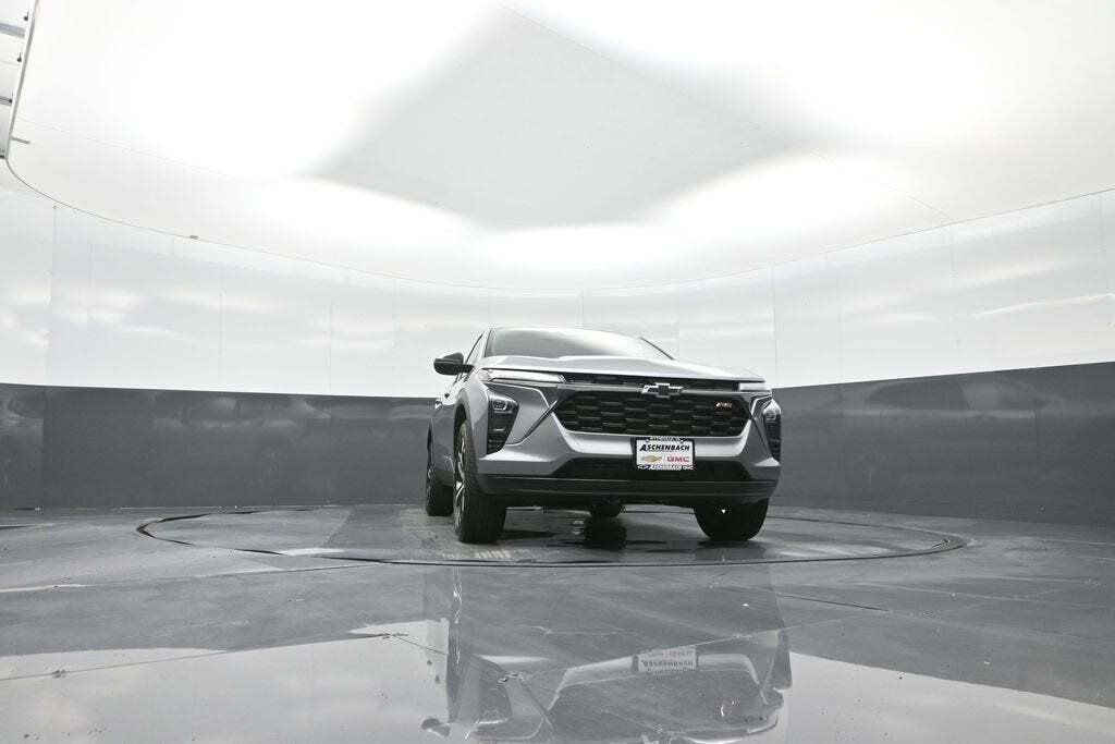 2025 Chevrolet Trax RS