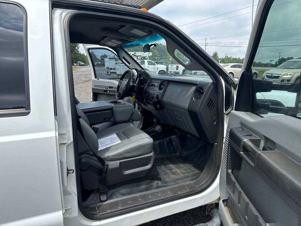 2014 Ford F-550 Super Duty 