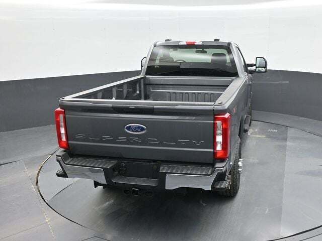 2025 Ford F-350 Super Duty XL