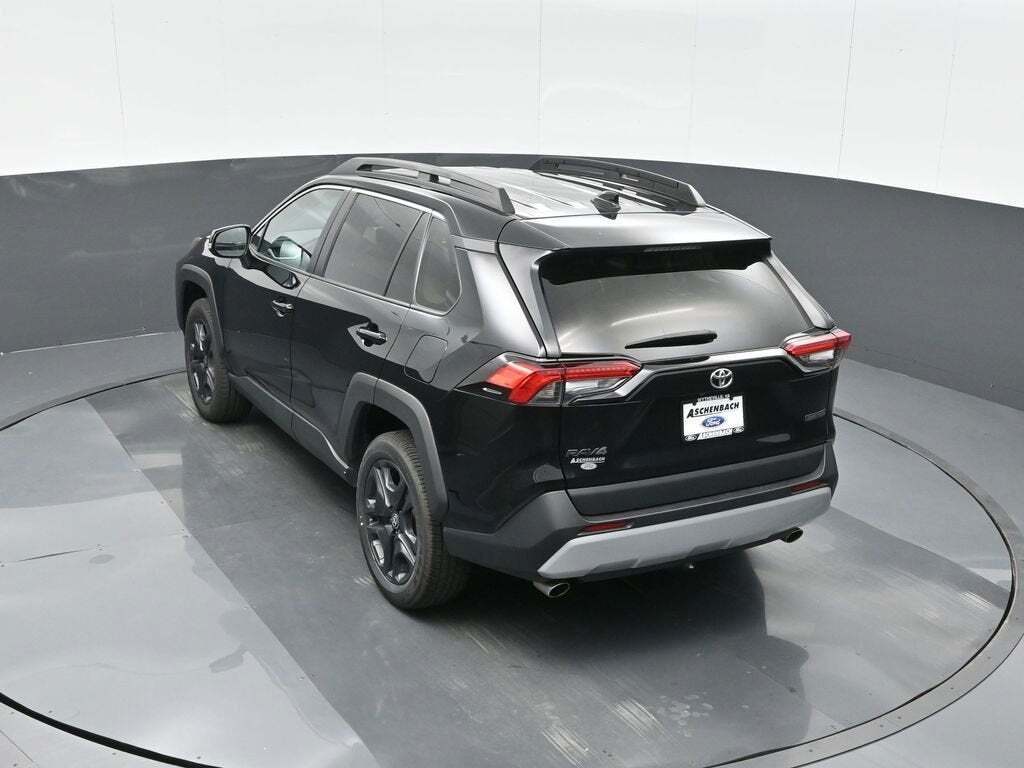 2023 Toyota RAV4 Adventure