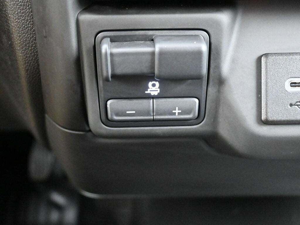 2024 GMC Sierra 2500HD Pro