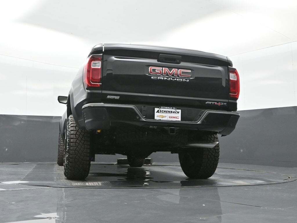 2025 GMC Canyon AT4