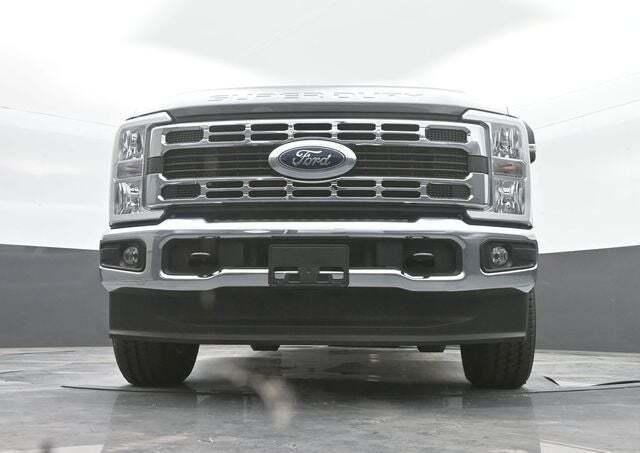 2025 Ford F-350 Super Duty XL