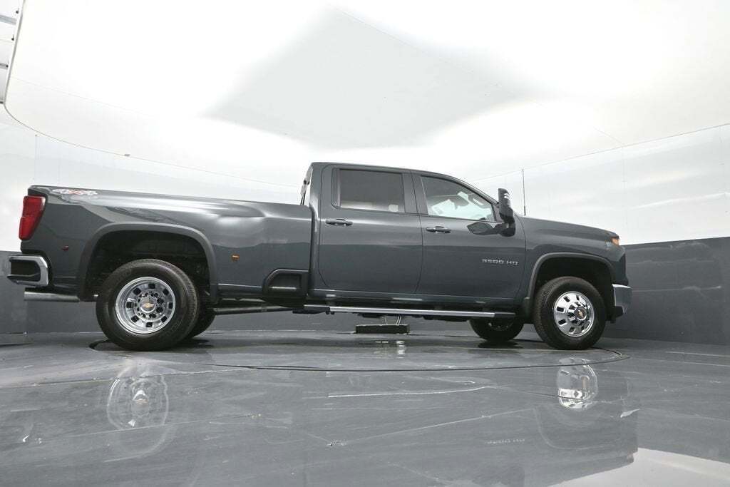 2025 Chevrolet Silverado 3500HD LT