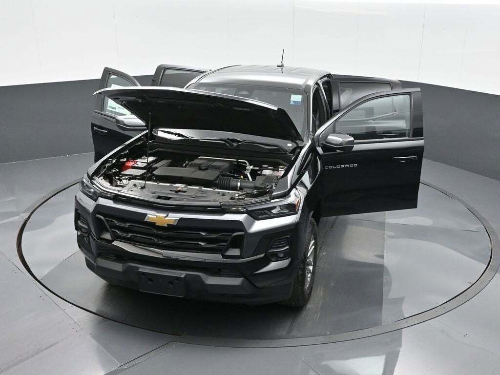 2025 Chevrolet Colorado LT