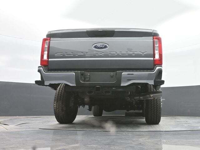 2025 Ford F-350 Super Duty XL