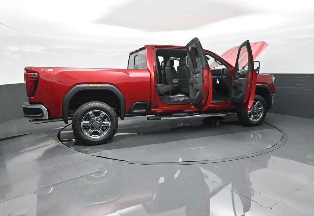 2025 GMC Sierra 2500HD SLT