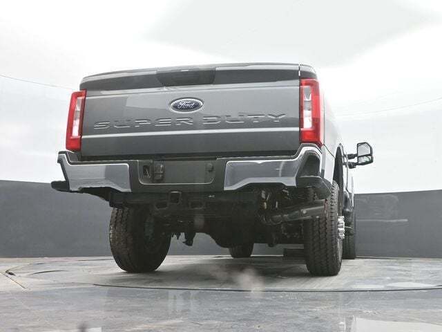 2025 Ford F-350 Super Duty XL