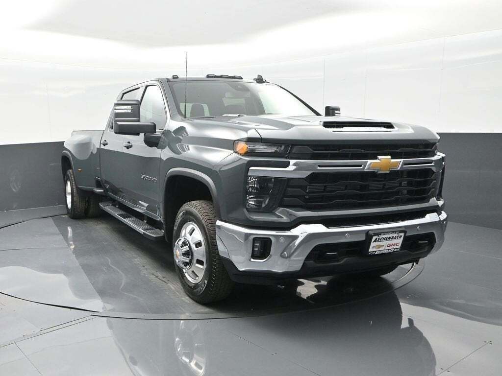 2025 Chevrolet Silverado 3500HD LT