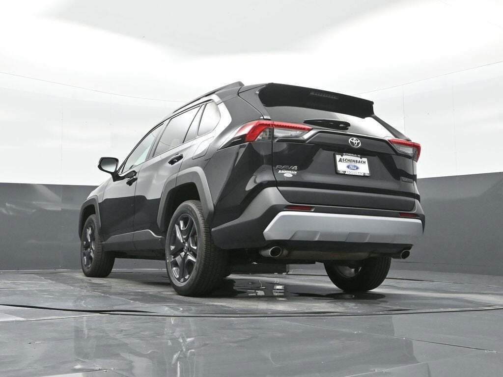 2023 Toyota RAV4 Adventure
