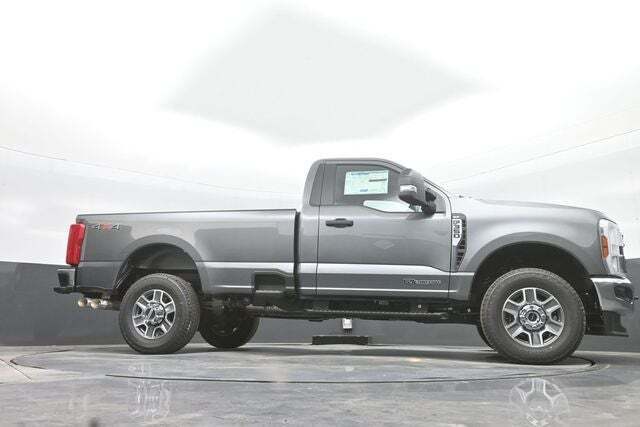 2025 Ford F-350 Super Duty XL