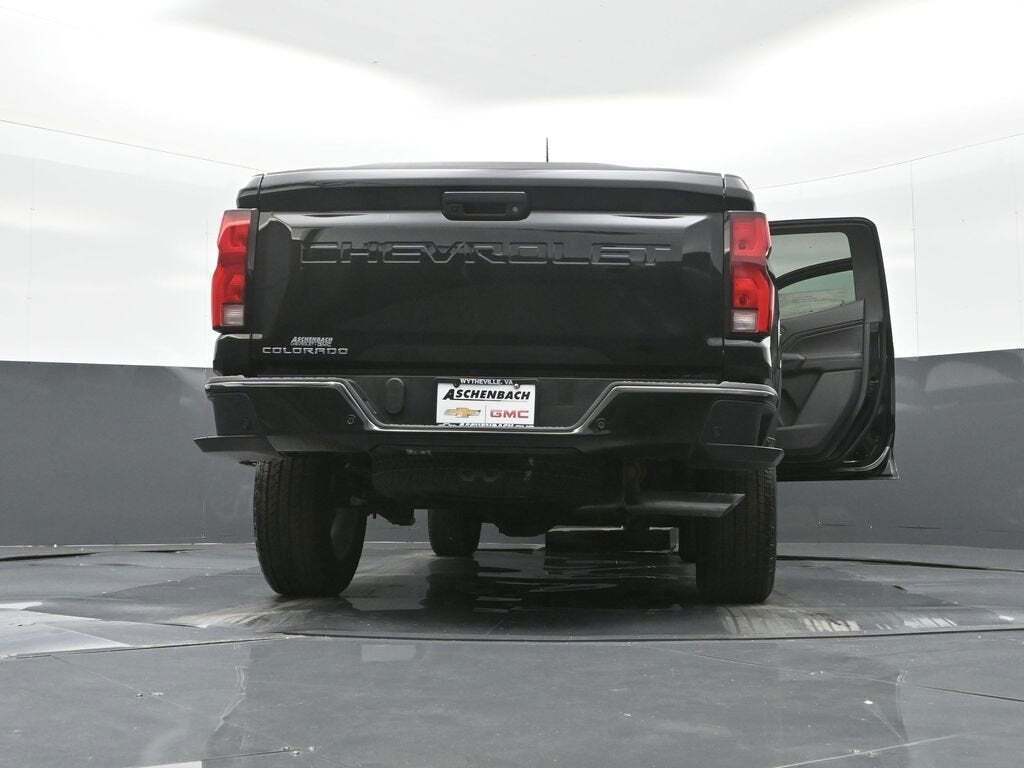 2025 Chevrolet Colorado LT