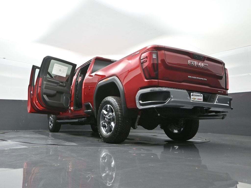 2025 GMC Sierra 2500HD SLT