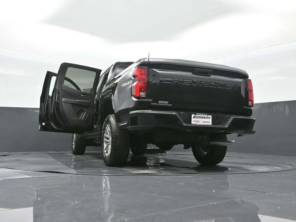 2025 Chevrolet Colorado LT