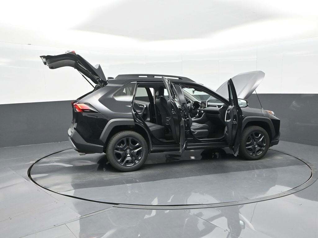 2023 Toyota RAV4 Adventure