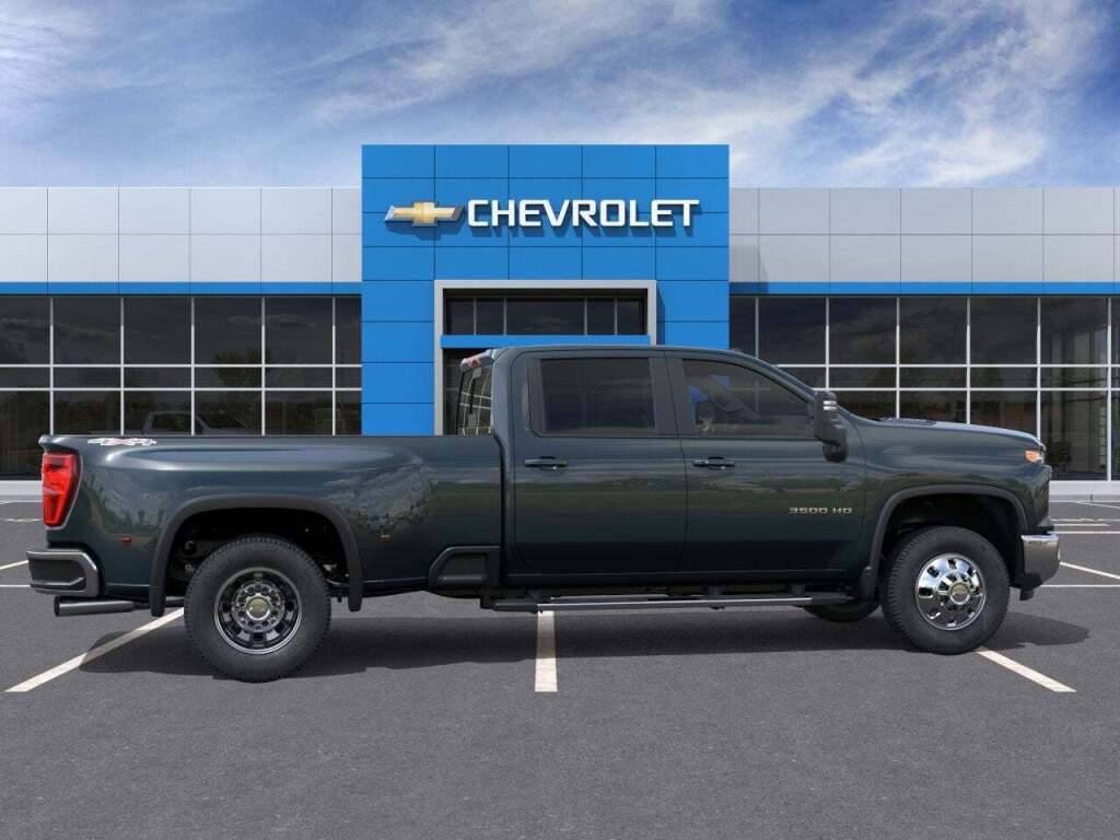 2025 Chevrolet Silverado 3500HD LT