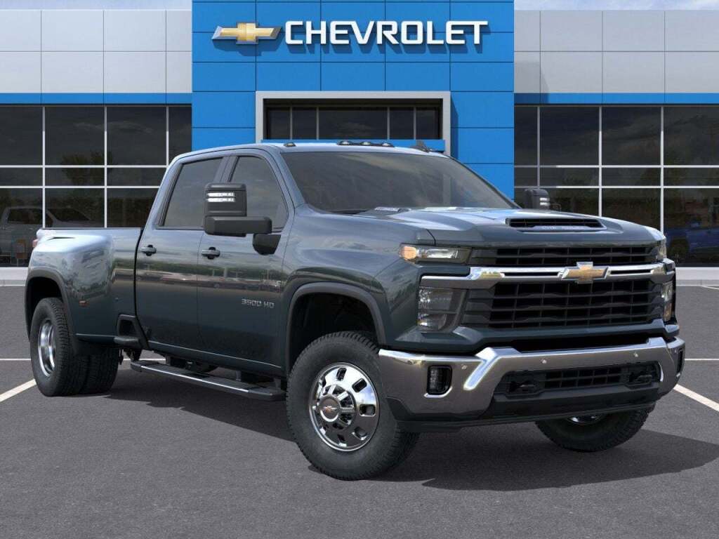 2025 Chevrolet Silverado 3500HD LT