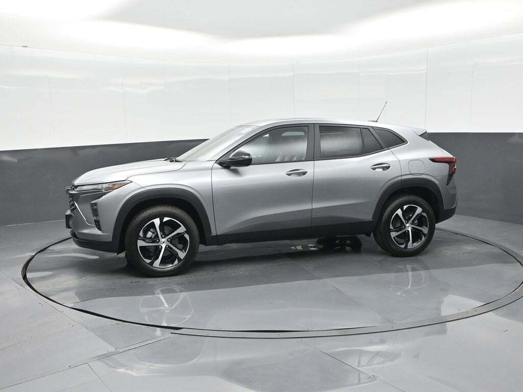 2025 Chevrolet Trax RS