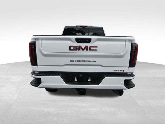2025 GMC Sierra 2500HD AT4