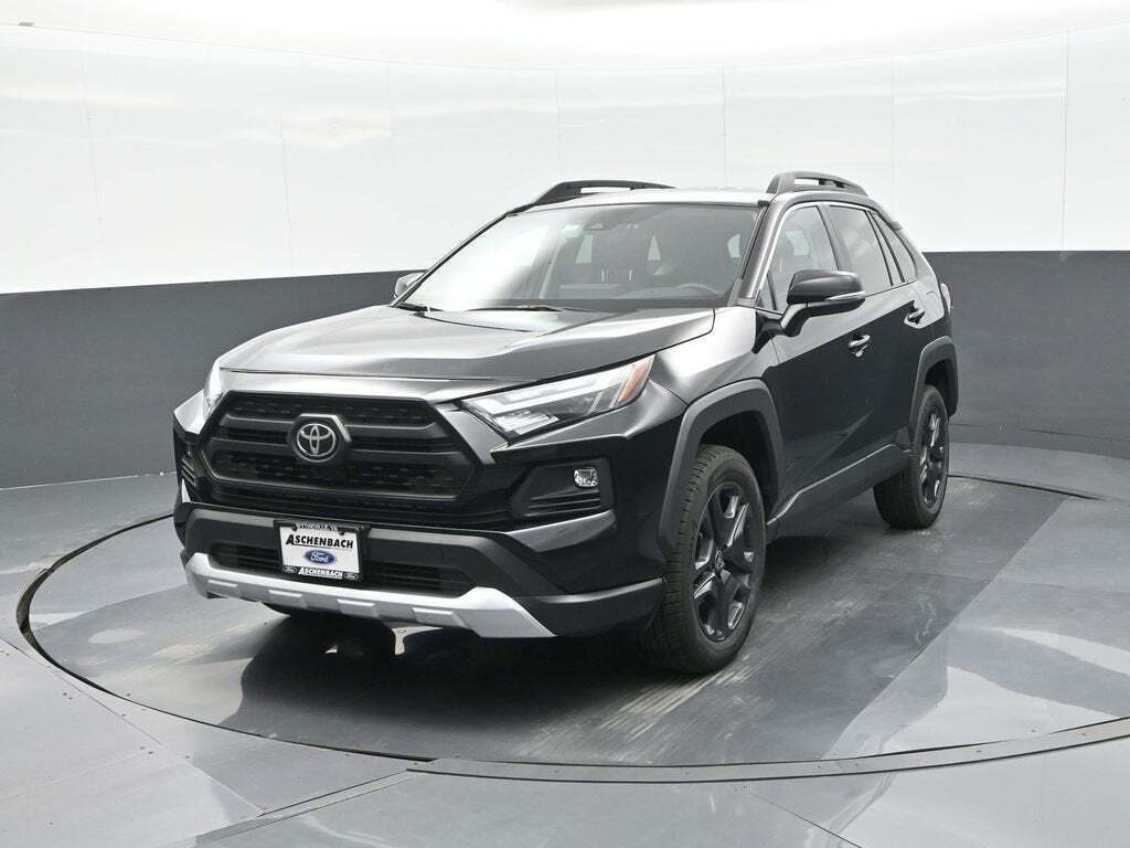 2023 Toyota RAV4 Adventure