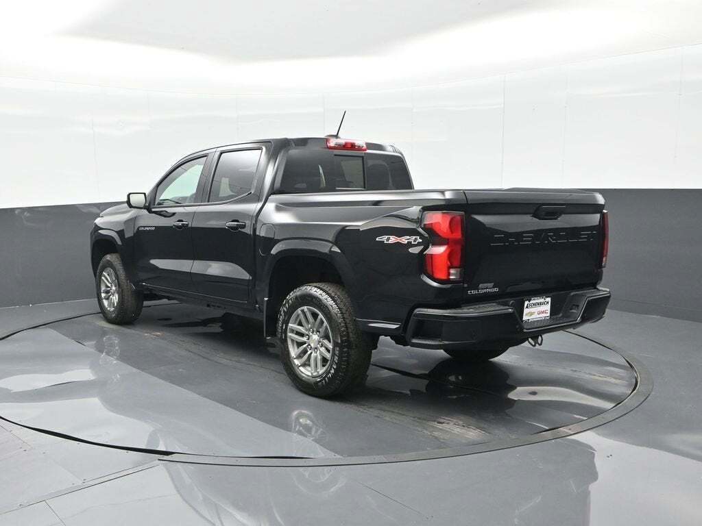 2025 Chevrolet Colorado LT