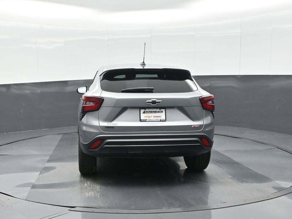 2025 Chevrolet Trax RS
