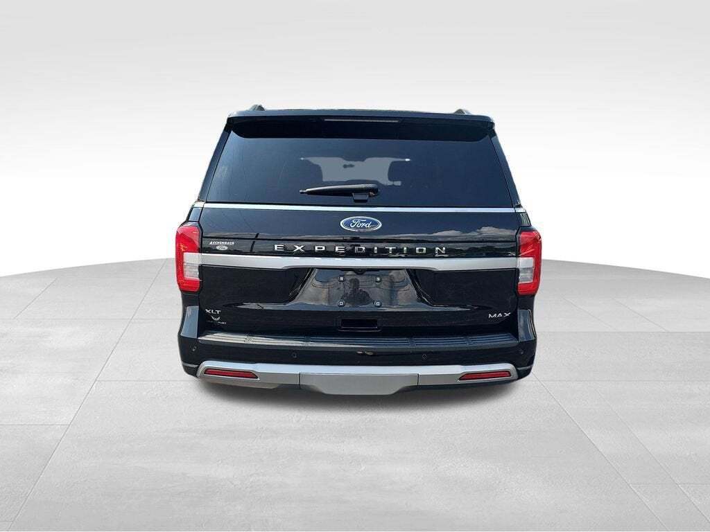 2022 Ford Expedition MAX XLT