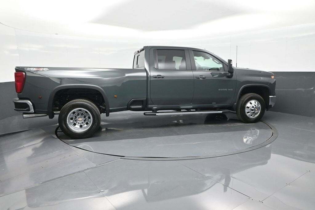 2025 Chevrolet Silverado 3500HD LT
