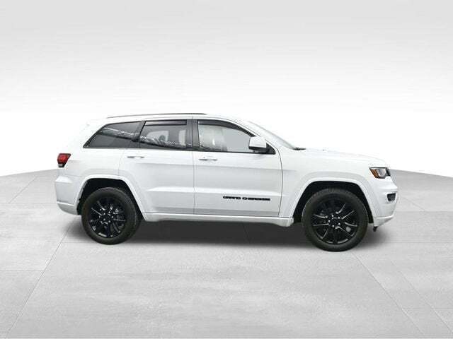 2020 Jeep Grand Cherokee Laredo
