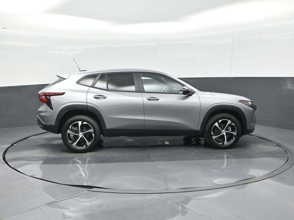 2025 Chevrolet Trax RS