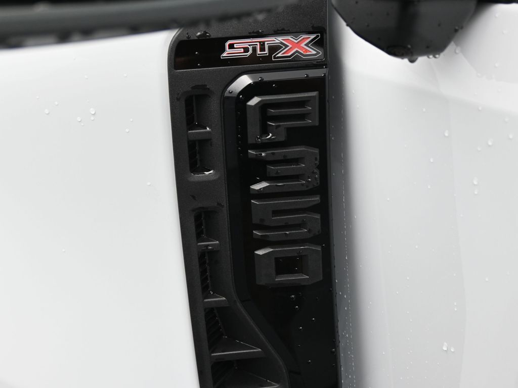 2025 Ford F-350 Super Duty XL