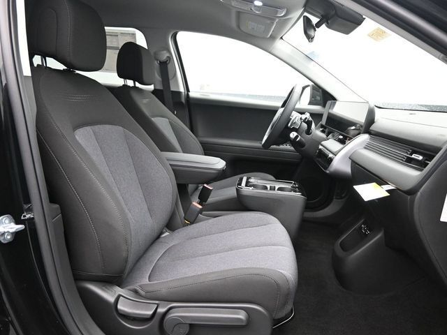2025 Hyundai IONIQ 5 SE