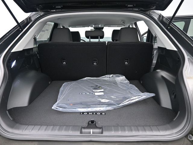 2025 Hyundai IONIQ 5 SE