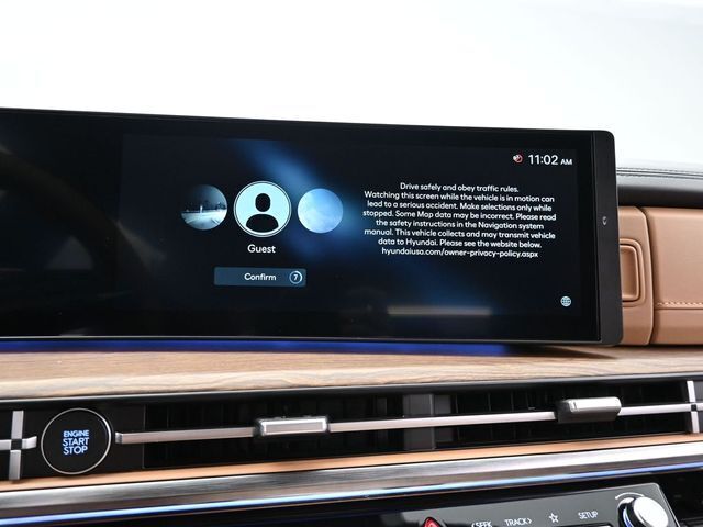 2025 Hyundai SANTA FE Hybrid Limited