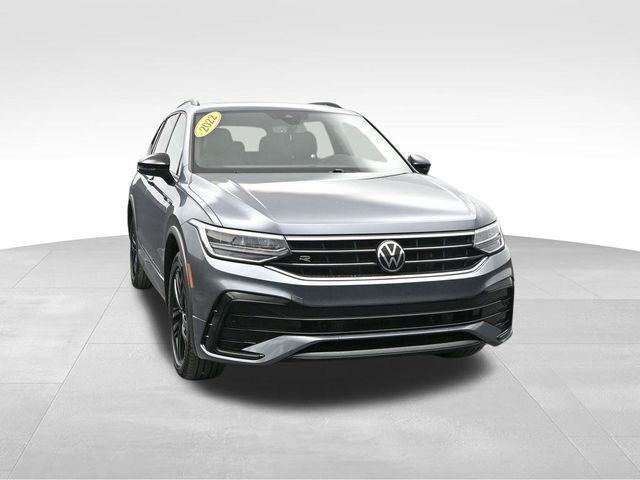 2022 Volkswagen Tiguan SE R-Line Black 4Motion