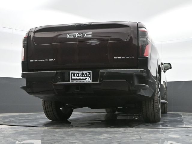 2025 GMC Sierra EV Denali