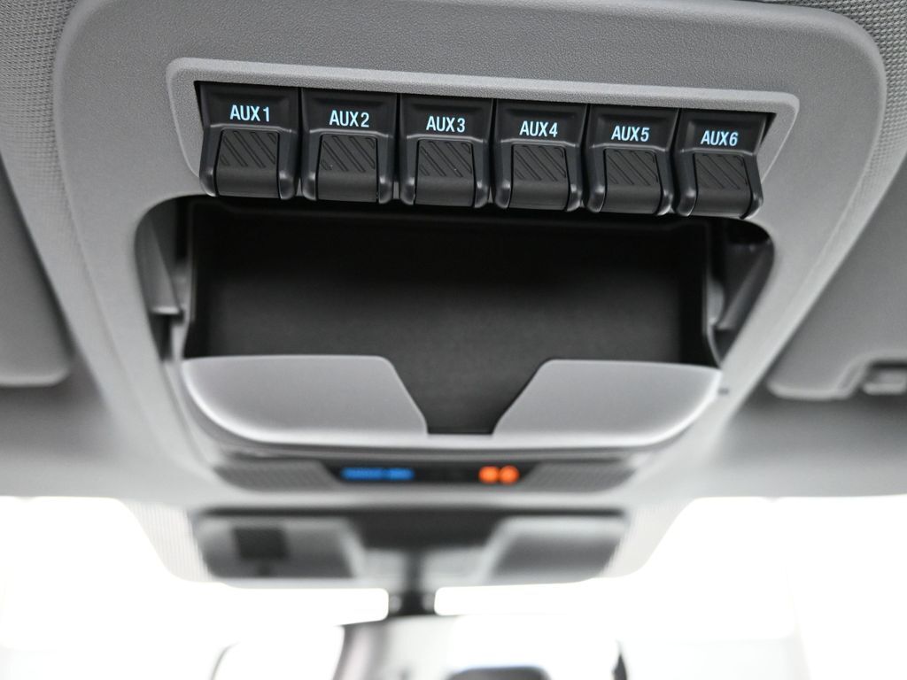 2025 Ford F-350 Super Duty XL