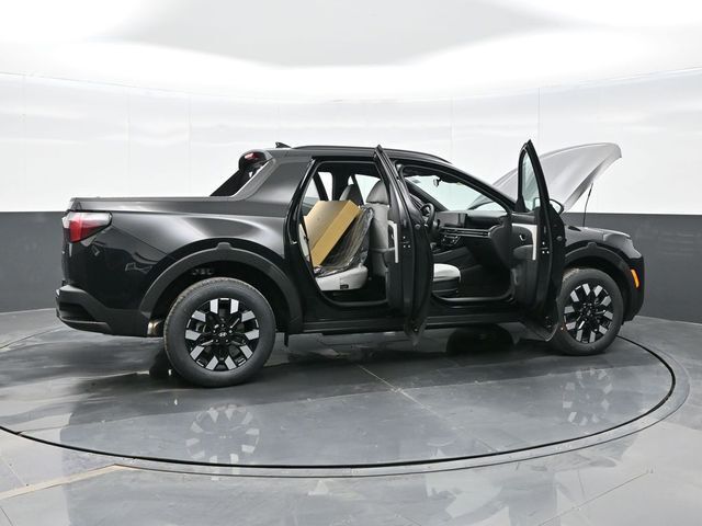 2025 Hyundai SANTA CRUZ SEL Activity