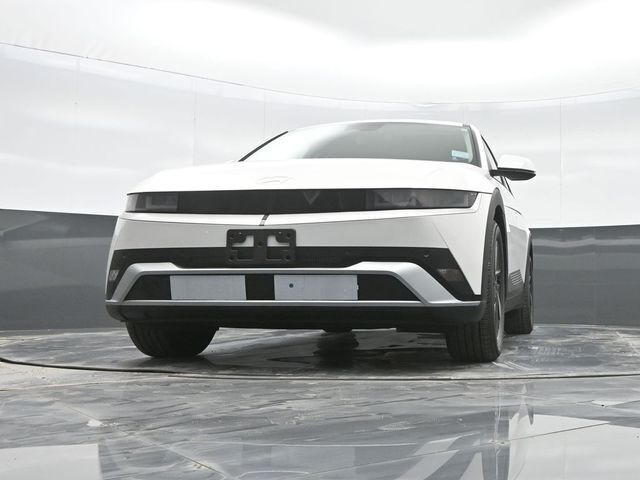 2025 Hyundai IONIQ 5 SE Standard Range