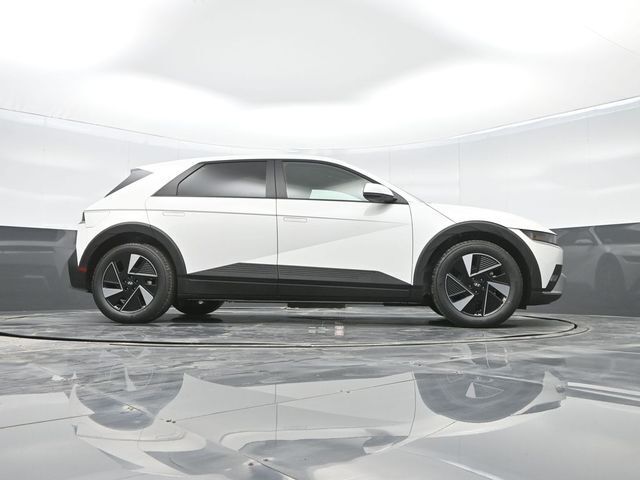2025 Hyundai IONIQ 5 SE Standard Range