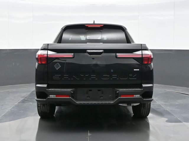 2025 Hyundai SANTA CRUZ SEL Activity