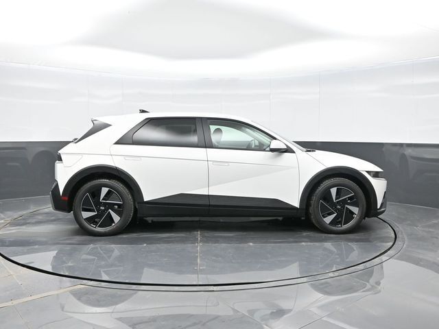 2025 Hyundai IONIQ 5 SE Standard Range